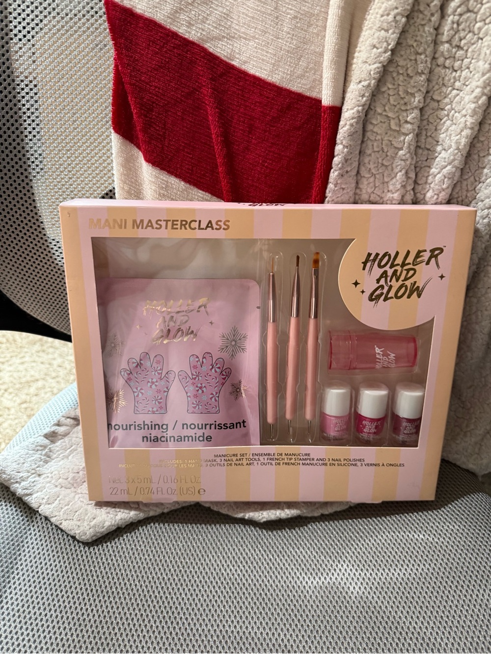 Holler and Glow Mani Masterclass Kit  - Pink